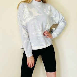 New Nike Women's Dri-Fit UV Printed Cozy Comfort Pleated Pullover Sweatshirt Top